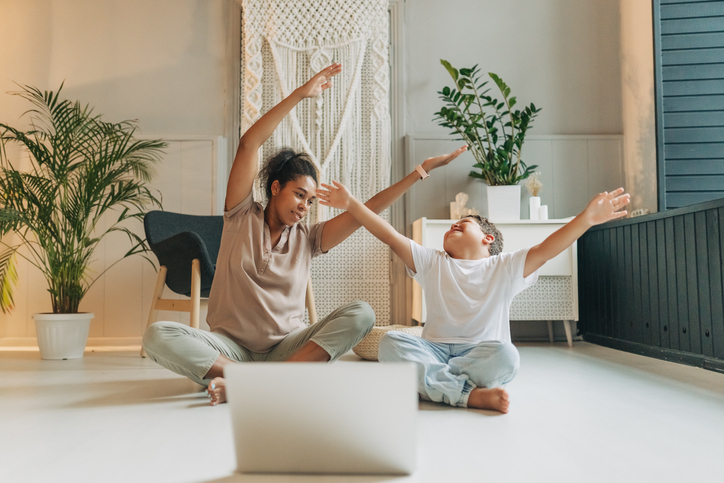 Mantra Meditation For Beginners - Mixed Mom and Son practice yoga and Meditation