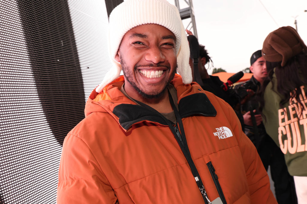 gospel songs this week - august 9 - 10th Annual TDE Christmas Concert, Hosted by Top Dawg Entertainment and Jay Rock