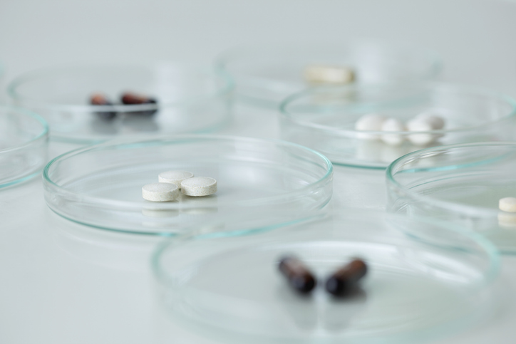 insufficient micronutrients - Capsules and Tablets in Petri Dishes