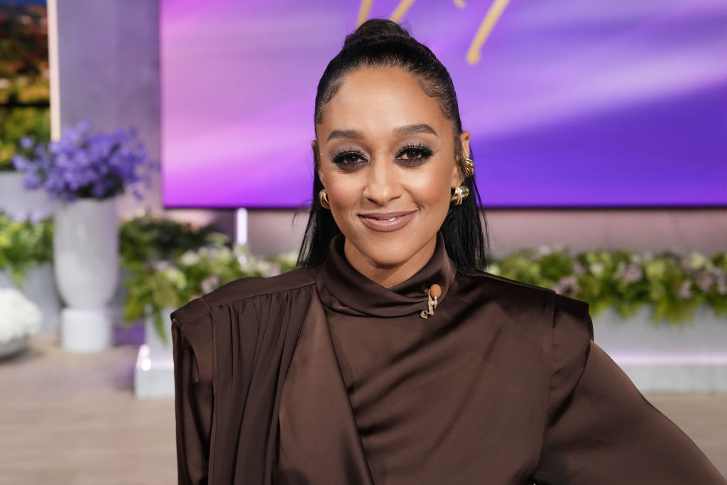 healthy skin tia mowry - "The Jennifer Hudson Show" Season 3