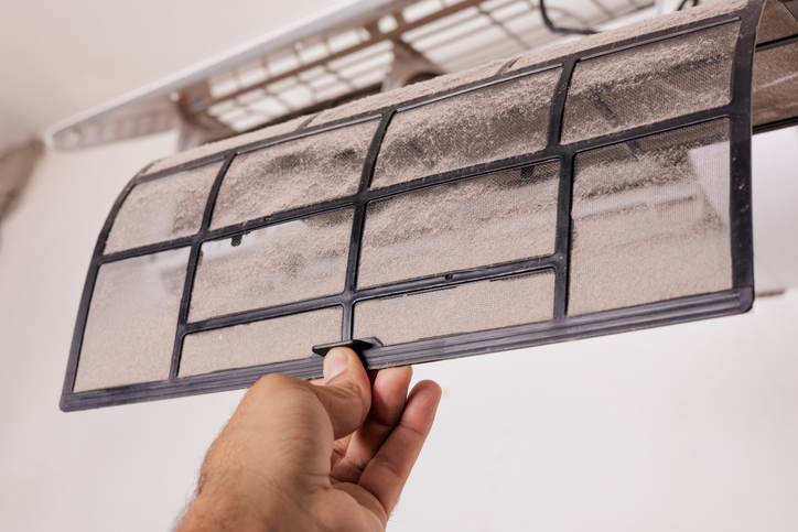 middle schooler's invention - Cleaning the Dirty air conditioner filter.
