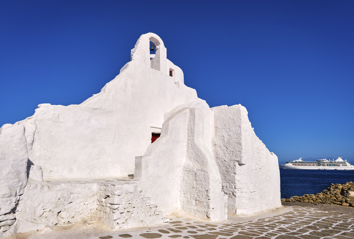 Panagia Paraportiana: Mykonos, Greece